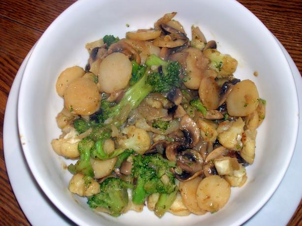 Stir-Fried Mushrooms and Broccoli. Photo by morgainegeiser