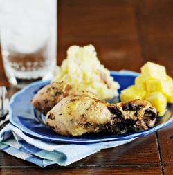 Crock Pot  Super Garlic Chicken Legs. Photo by Dine & Dish