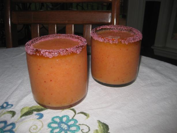 Frozen Peach Daiquiri. Photo by kendallfelix