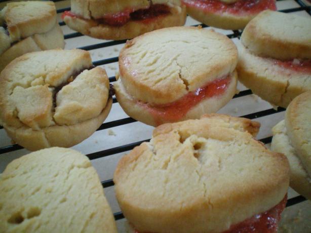 Jam/Jelly Filled Butter Cookies. Photo by CoffeeB