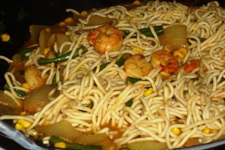 Green Curry Chicken Noodle Stir-Fry. Photo by Karen Elizabeth