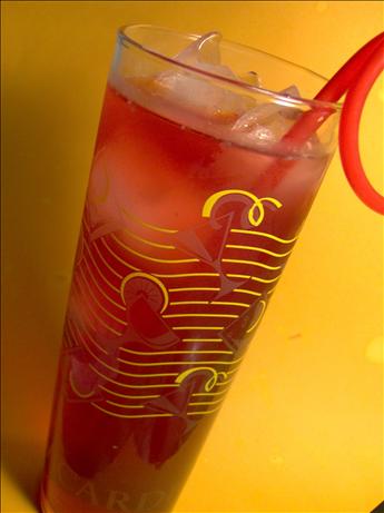 Hibiscus & Rose Hip Iced Tea With Cranberry Juice. Photo by Sharon123