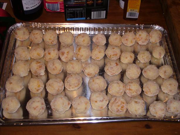 Apricot Balls. Photo by Perfect Pixie