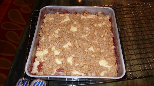Raspberry-Cheese Cookie Bars. Photo by Earl&Chai