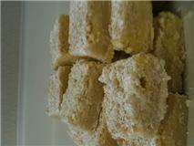 Cookie-Crust Lemon Bars. Photo by sapowell