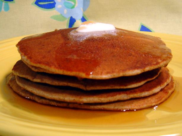 Lauren's Oat Bran Pancakes. Photo by :(