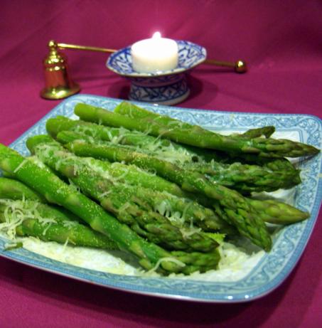 Easy, Healthy Asparagus. Photo by Derf