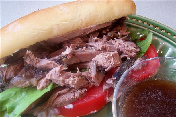 Easy Slow Cooker Roast Beef Sandwiches. Photo by lazyme
