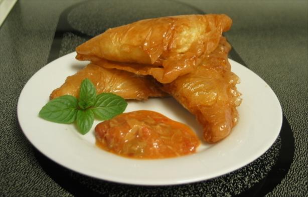 Mint and Cottage Cheese Samosas. Photo by B.B.Grimm