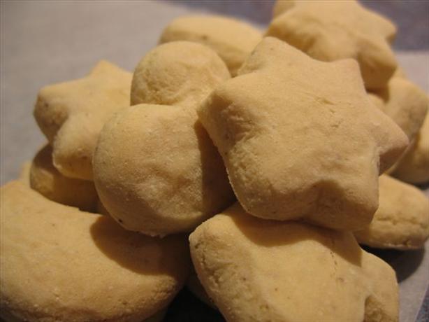 Mandel Broetli (Almond Biscuits). Photo by Chickee