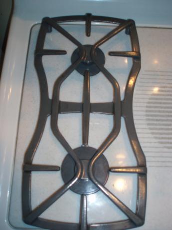 Clean Your Gas Cook Top Burner Grates. Photo by Chef Tweaker