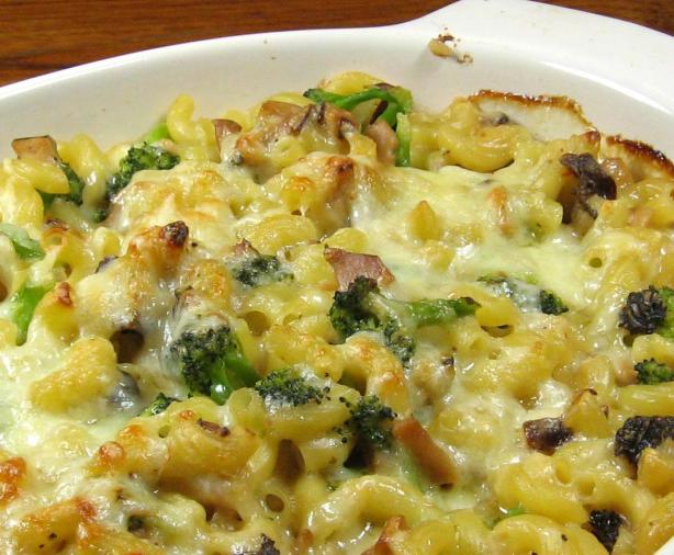 Macaroni and Cheese....and Veggies. Photo by dianegrapegrower