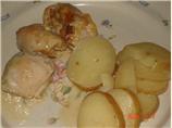 Crock Pot Chicken and Potatoes. Photo by Tiggrr