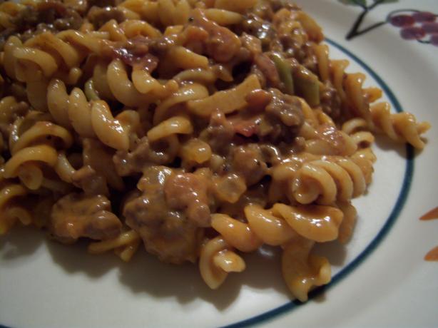 Bacon Cheeseburger Macaroni Skillet. Photo by NELady