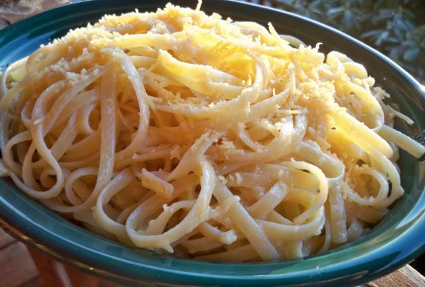 Alfredo's of Rome's Original Fettuccine Alfredo. Photo by Lainey6605