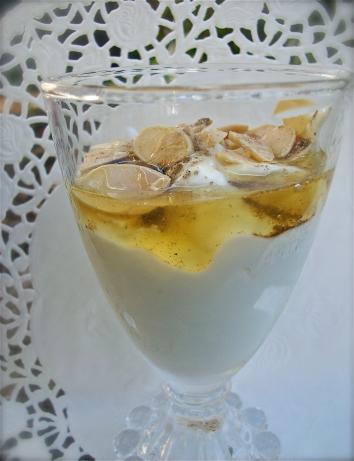 Greek Yoghurt and Honey. Photo by Cookgirl