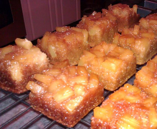 Bakery-Style Upside-Down Hawaiian Pineapple Muffins. Photo by mersaydees