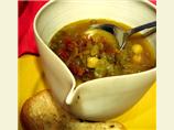 Tunisian Tomato Soup With Chickpeas and Lentils