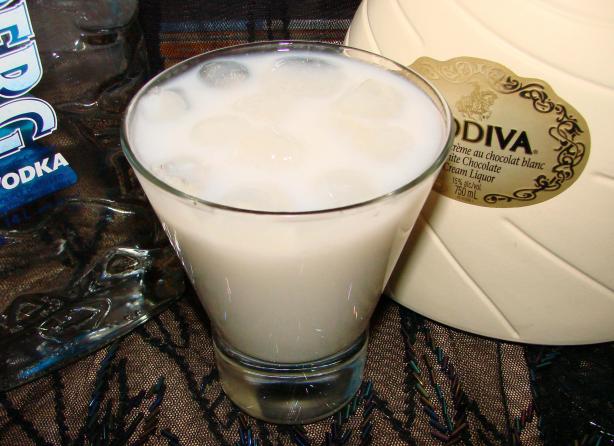 Godiva White Russian. Photo by Boomette