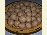 Healthy Peanut Butter Balls. Photo by tazdevilfan