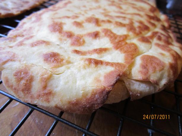 Gluten-Free Naan / Roti (Indian Flat Bread) - Version #1. Photo by Fairy Nuff