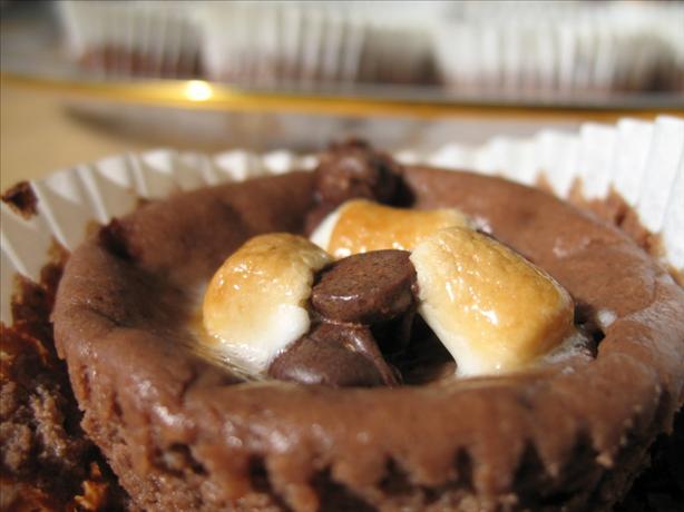 Rocky Mountain Mini Cheesecakes (Light). Photo by Redsie