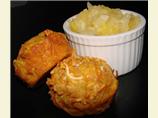 Carrot Cake Muffins With Cinnamon Glaze