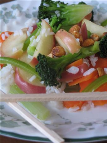 Vegetarian Apple Stir-Fry. Photo by superblondieno2