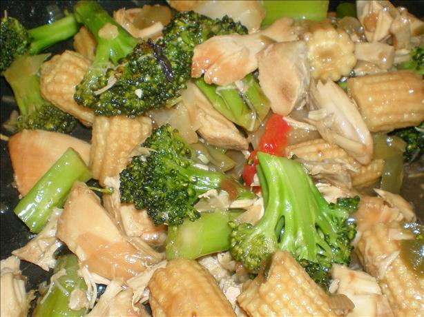 Stir Fry Vegetables. Photo by katia