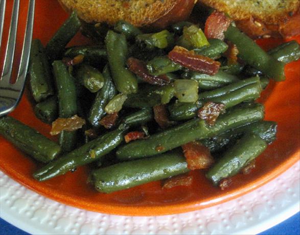 Garlic Onion Green Beans. Photo by Caroline Cooks