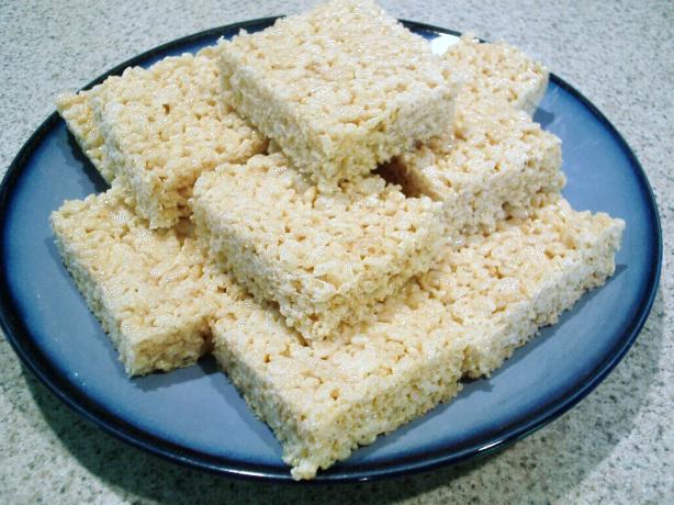 Vanilla Almond Rice Krispies Treats. Photo by Kim127