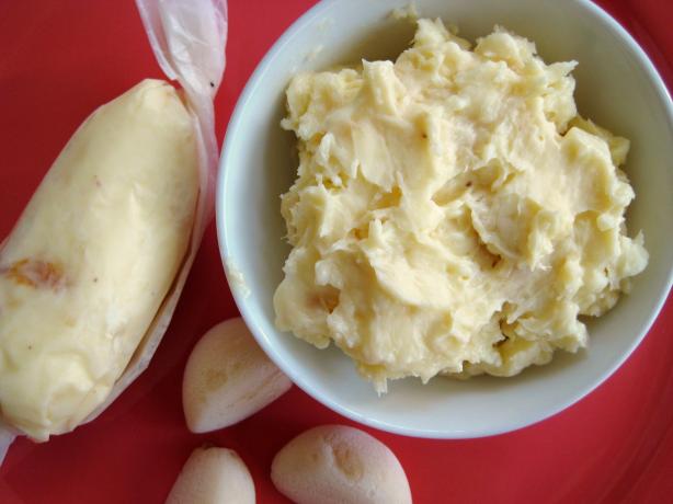Roasted Garlic Compound Butter. Photo by gailanng