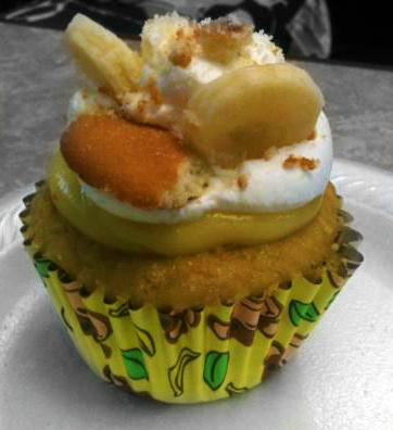 Banana Pudding Cupcakes (Like the Actual Dessert!). Photo by Mrs.H_91011