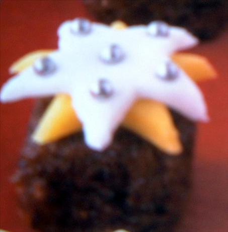 No Bake Mini Christmas Cakes. Photo by Tulip-Fairy