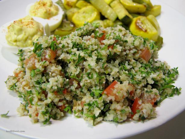 Tabbouli / Tabouli / Tabbouleh Salad (Parsley Salad). Photo by loof