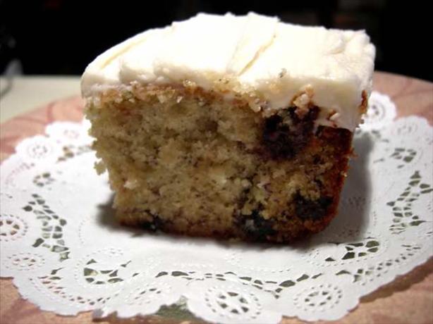 Banana-Chocolate Chip Cake. Photo by Divaconviva