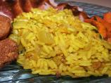 Rice Pilaf With Cinnamon and Golden Raisins