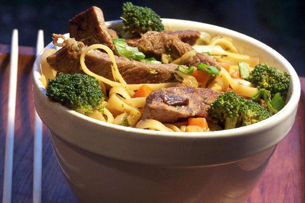 Stir Fry Steak and Noodles. Photo by NcMysteryShopper