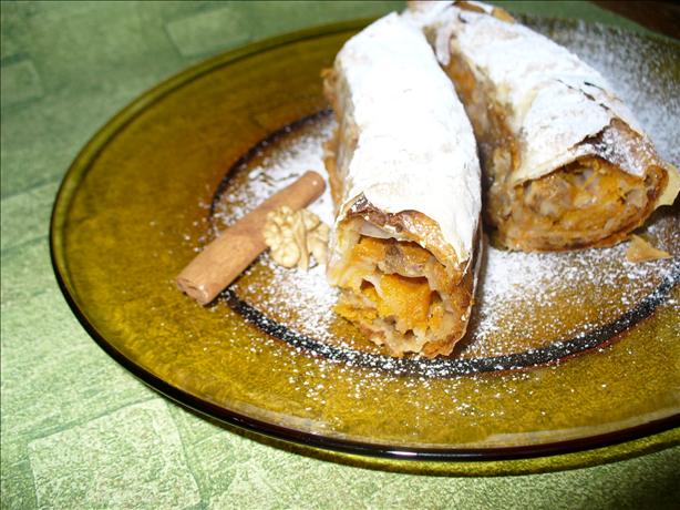 Tikvenik - Bulgarian Sweet Pumpkin Pie. Photo by Nelka