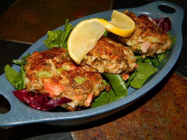 Crab Cakes from Joe's Crab Shack. Photo by barefootmommawv