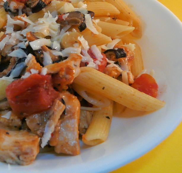 Italian Herb Chicken Penne. Photo by PaulaG