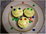 Happy Face Cupcakes