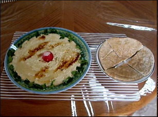 Hommus (Arabic Dip). Photo by Hommus