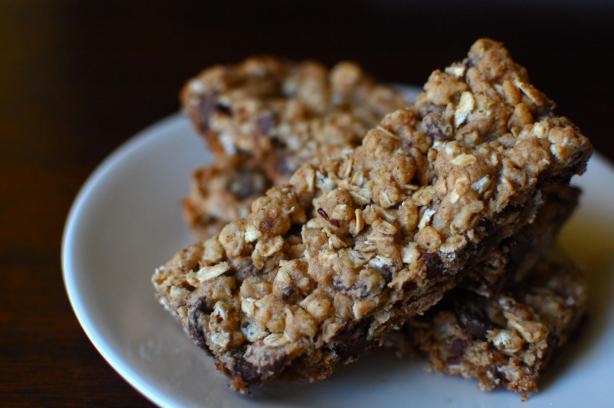 Chewy Granola Bars. Photo by run for your life