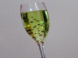 Midori  Champagne Fizz