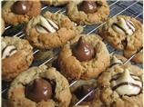 Oatmeal Kiss Cookies. Photo by Vino Girl