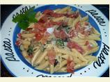 Penne With Oyster Mushrooms, Prosciutto, and Mint