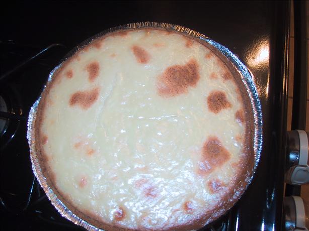 Non-Dairy (Pareve) Cheesecake. Photo by mosma
