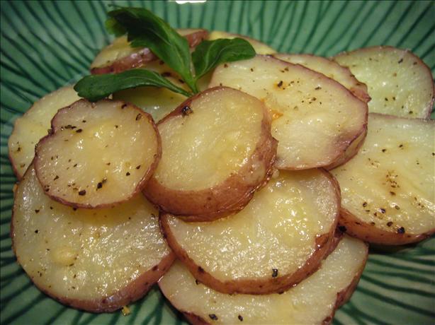 Roasted Red Potatoes. Photo by cookiedog