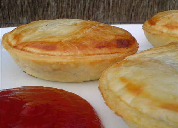 Mini Meat Pies. Photo by Stardustannie